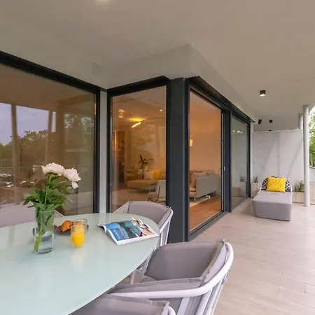 Pearl Bay שיופוק